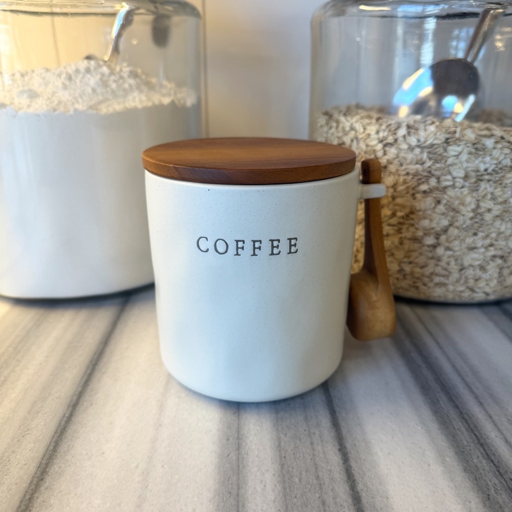 NWT Heath and Hand White Coffee Canister with Wooden Lid